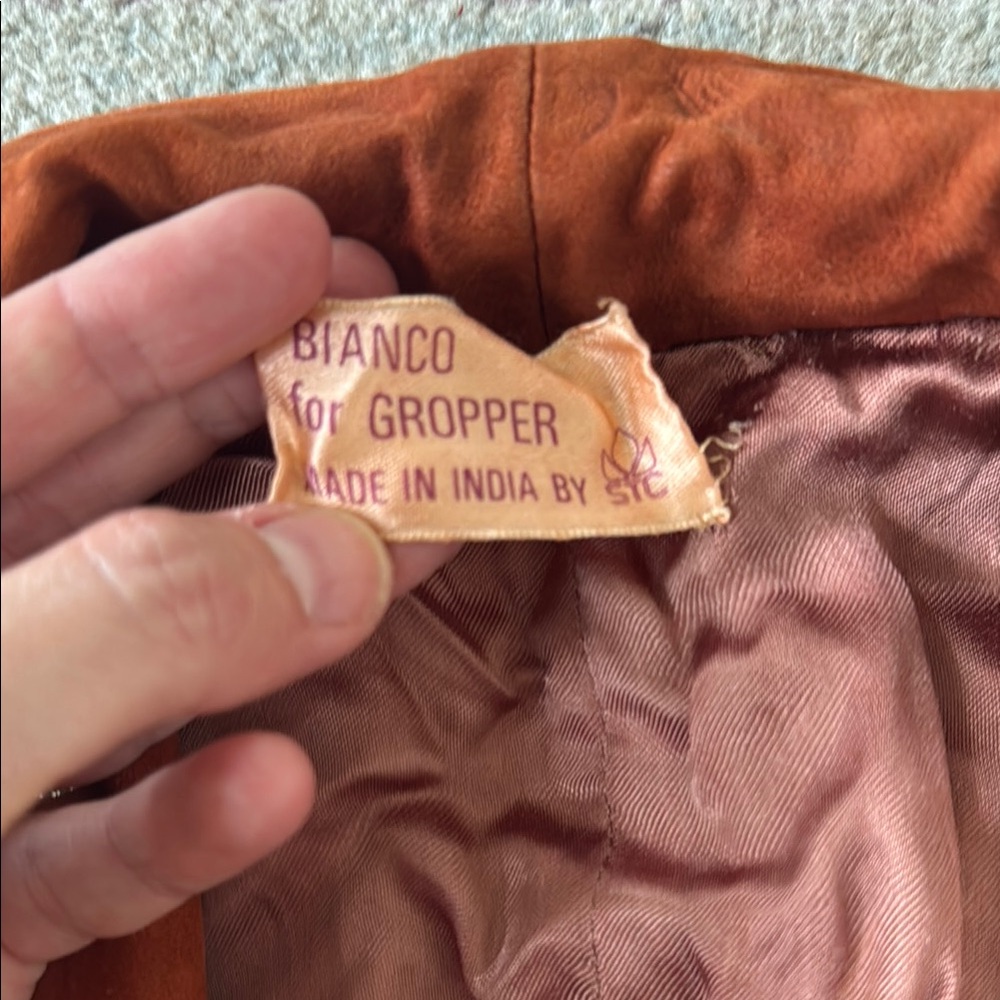 Women's Rust Jacket - Picture 2 of 6